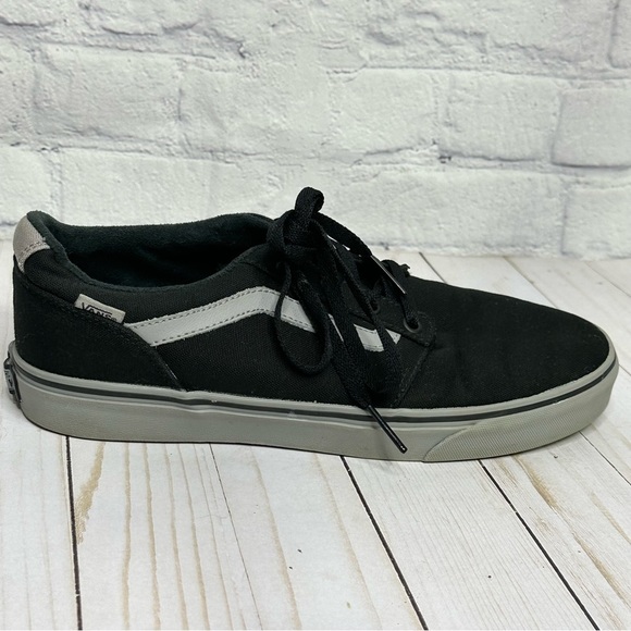 Vans Other - Vans Men’s Black and grey low sneaker